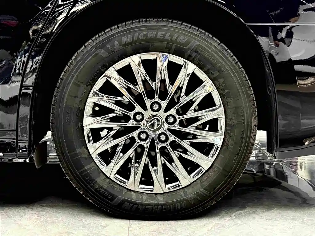 Lexus LM 2021 2020 300h Seven-Seater Elegance Edition