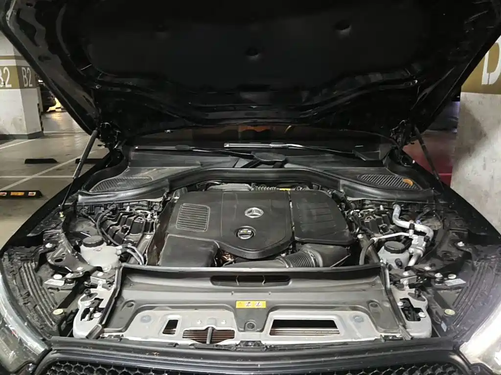 Mercedes-Benz GLC 2025 2025 Model Year GLC 260 L 4MATIC Luxury