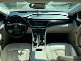 Фото 8 - Buick LaCrosse