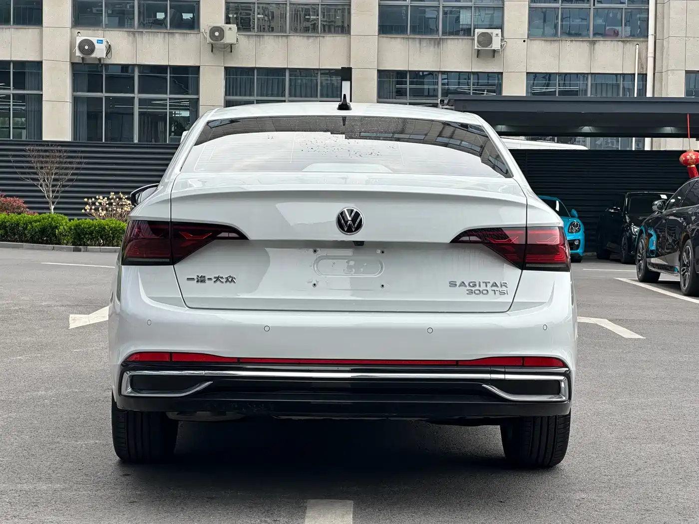 Volkswagen Sagitar 2024 300TSI DSG Surpass Edition фото 6
