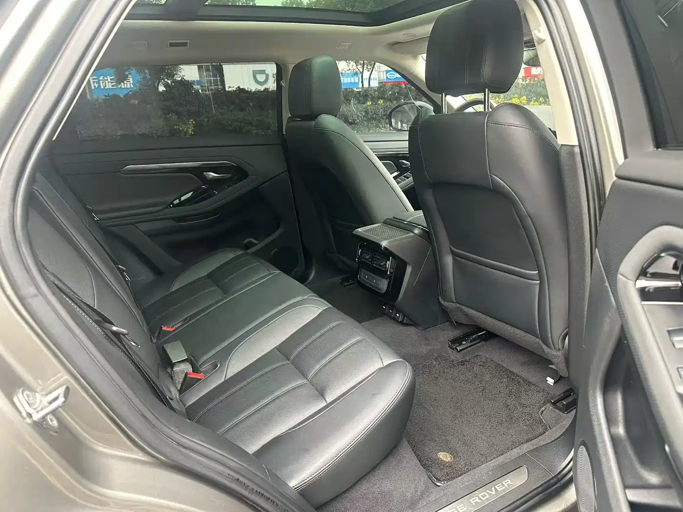 Фото 8 - Land Rover Range Rover Evoque