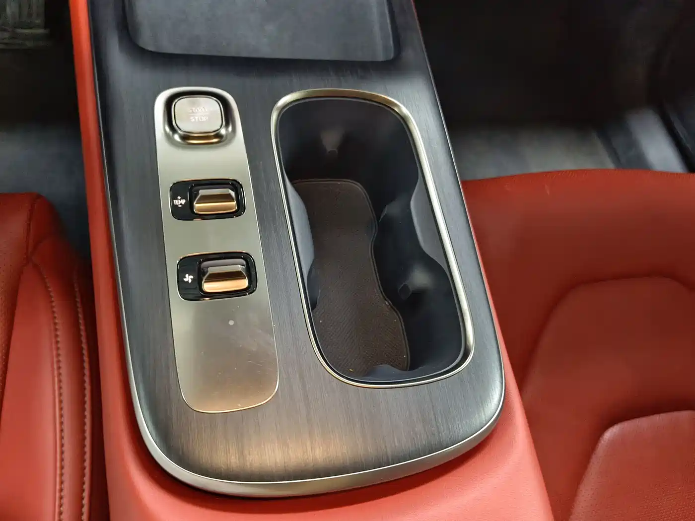 Xiaomi Auto Xiaomi SU7 2024 RWD Long Range Intelligent Driving Edition фото 10