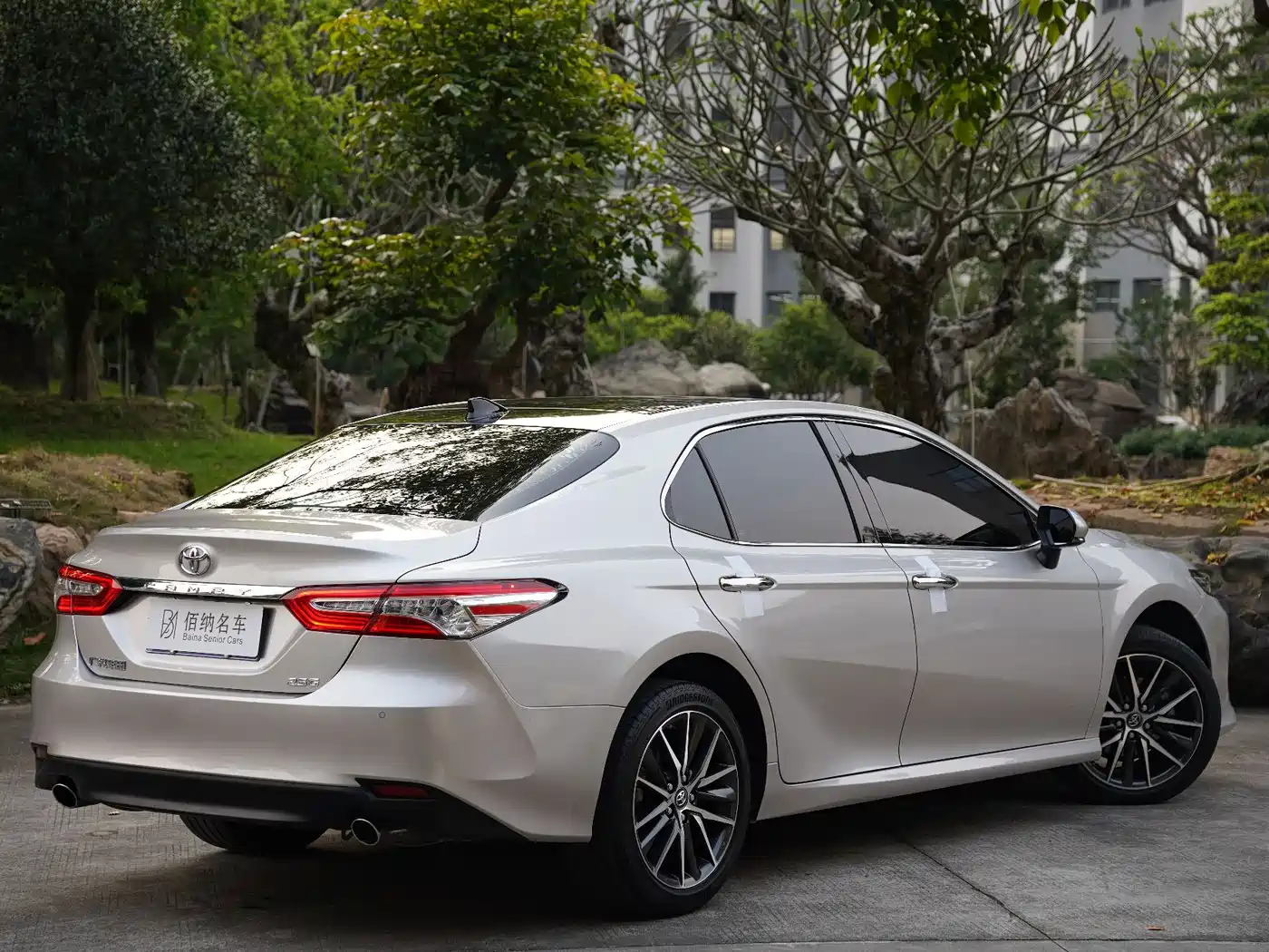 Toyota Camry 2021 2.5G Luxury Edition фото 8