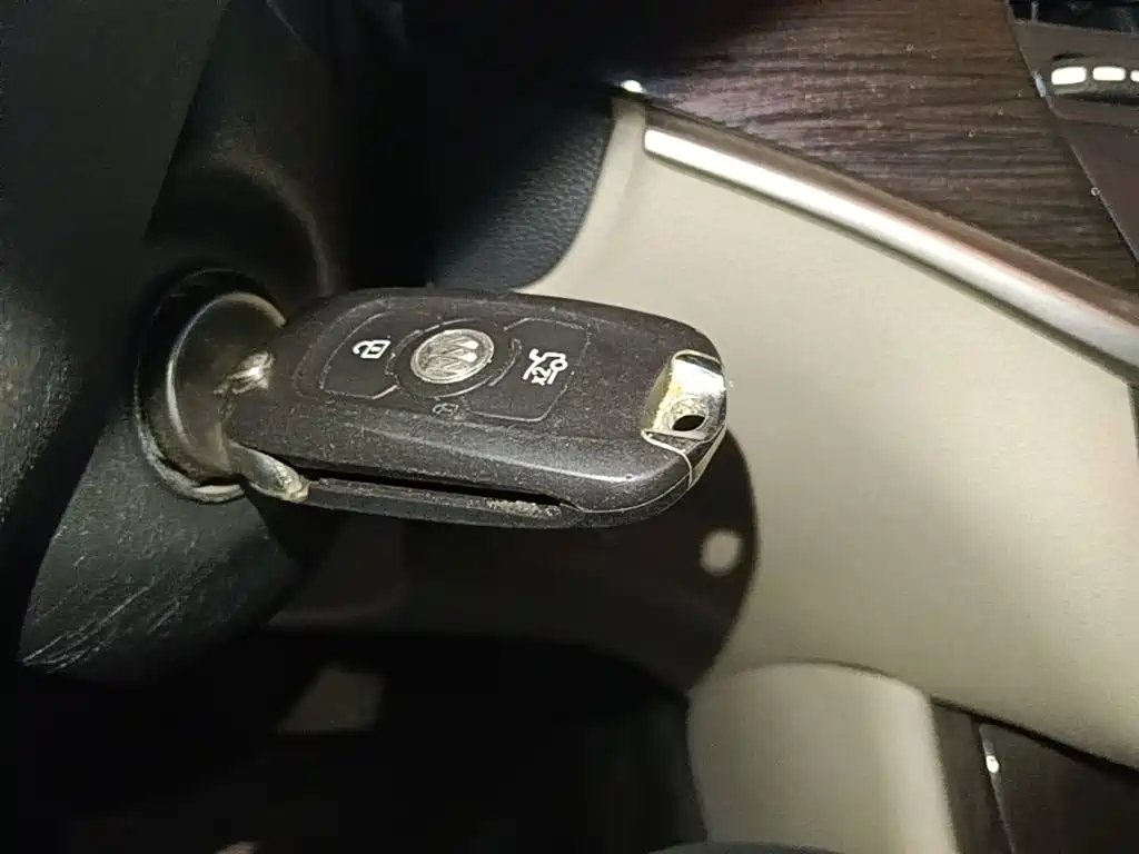 Buick Verano 2019 Sedan 15S Auto Leading фото 9