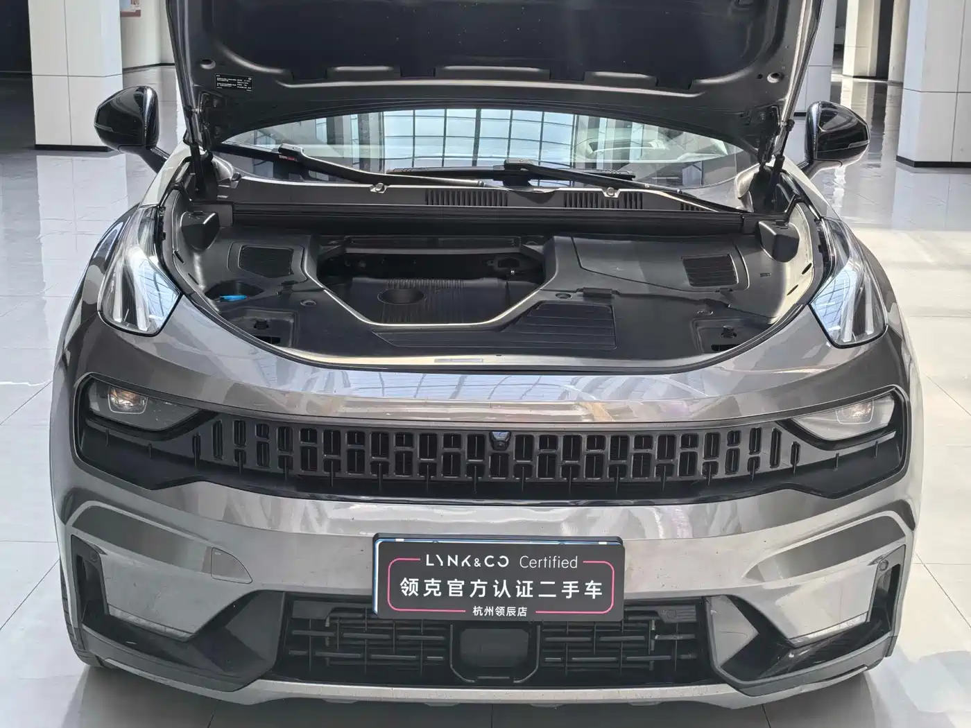 Lynk & Co 05 2020 2.0TD 4WD Halo Edition фото 4