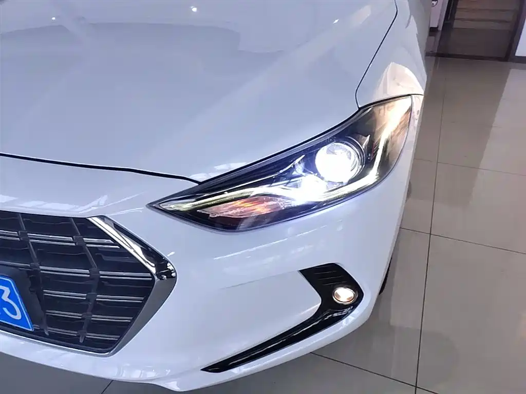 Hyundai Elantra 2019 1.4T Dual-clutch XuanDong·Vitality Type фото 24