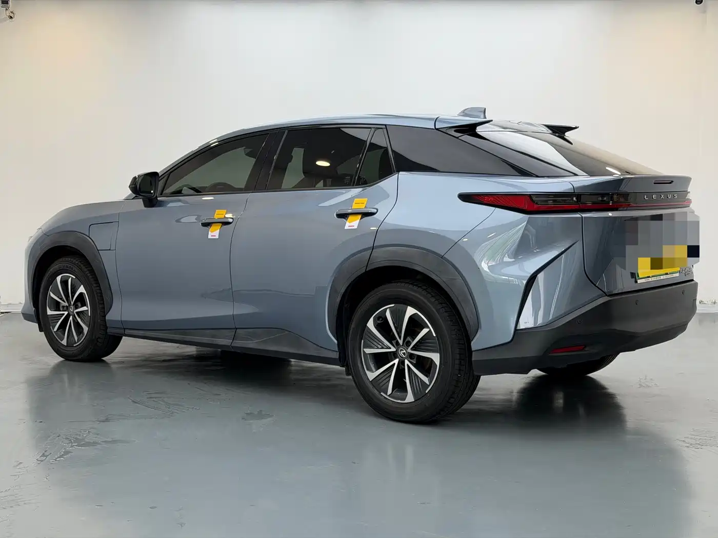 Lexus RZ 2023 2023 450e 4WD Deluxe