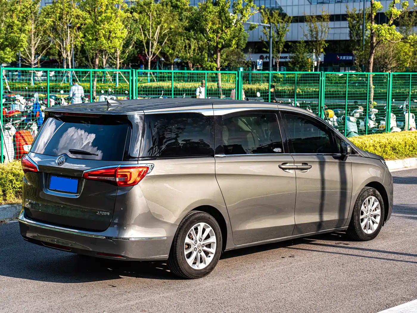 Buick GL8 2017 ES 28T Comfort Type China V фото 6