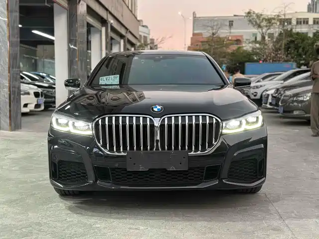  BMW BMW 7 Series 2021 Model 740Li Leading M Sport Package