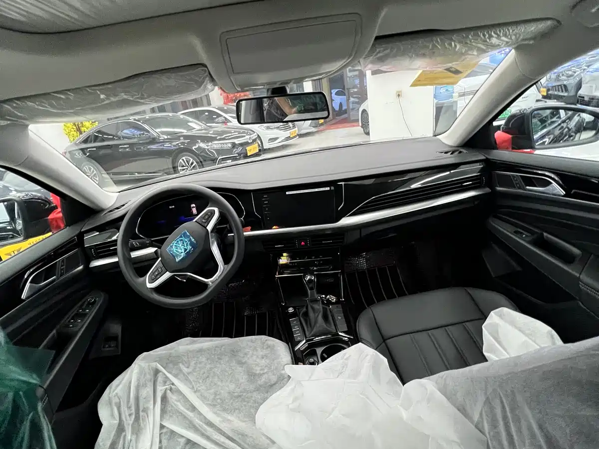 Volkswagen Passat New Energy 2025 430PHEV Hybrid Business Edition фото 8