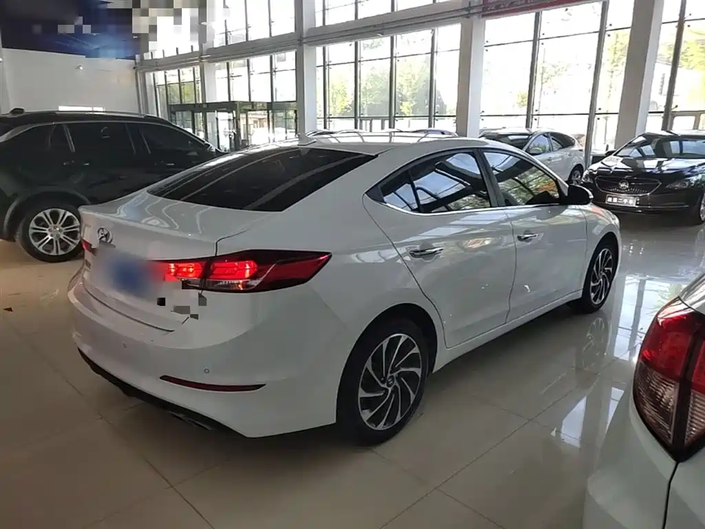 Hyundai Elantra 2019 1.4T Dual-clutch XuanDong·Vitality Type фото 7