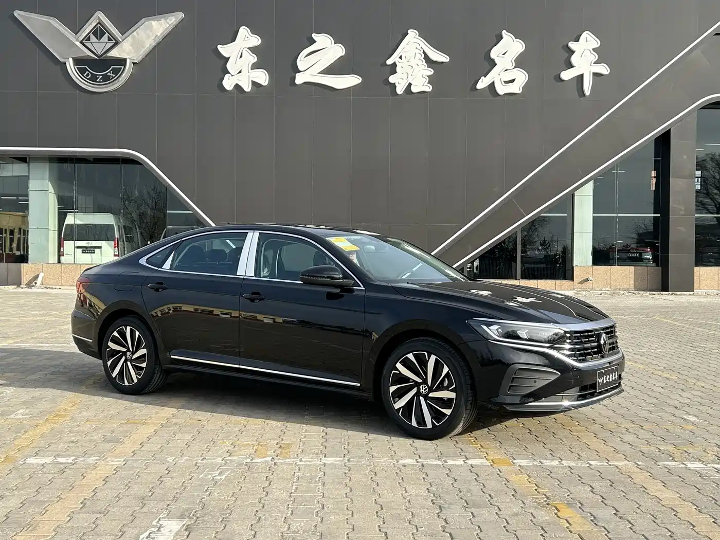 Volkswagen Passat 2026 Outstanding Edition 380TSI Starlight Dragon Soaring Version