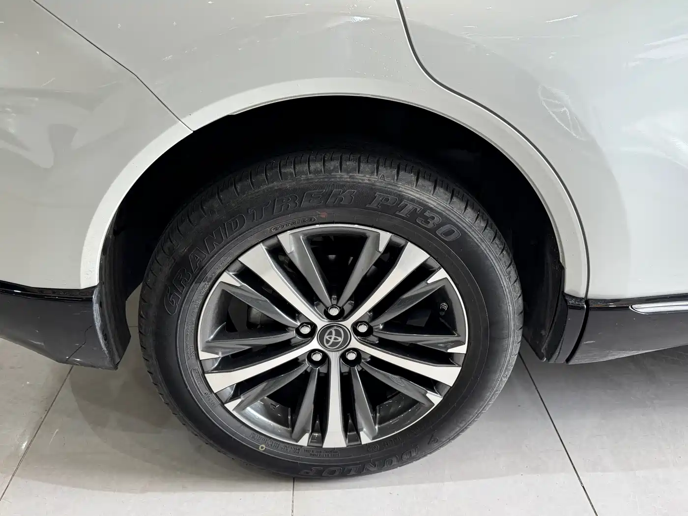Toyota Venza 2023 2023 2.0L CVT FWD Luxury