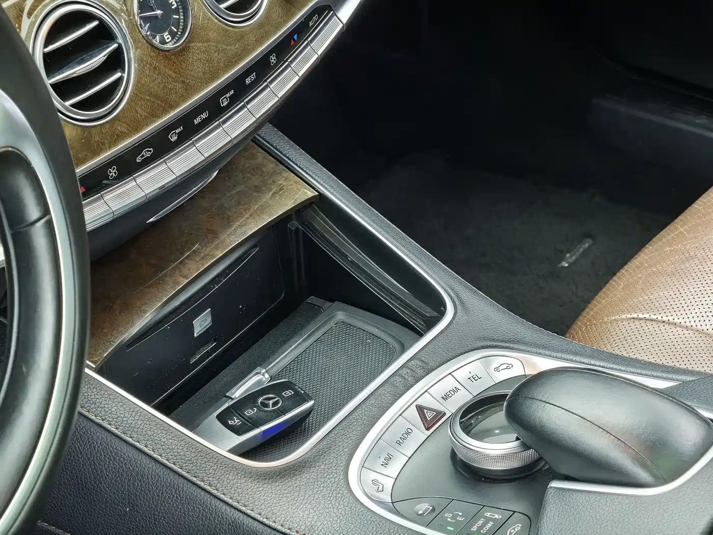 Mercedes-Benz S-Class 2014 S 400 L Premium фото 19