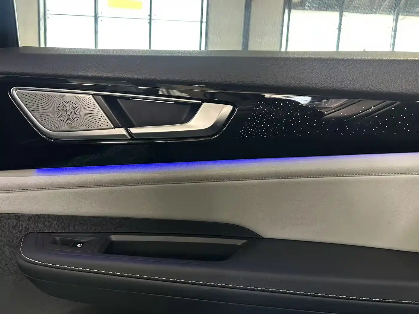 Volkswagen Teramont 2022 380TSI 4MOTION Premium Luxury фото 11