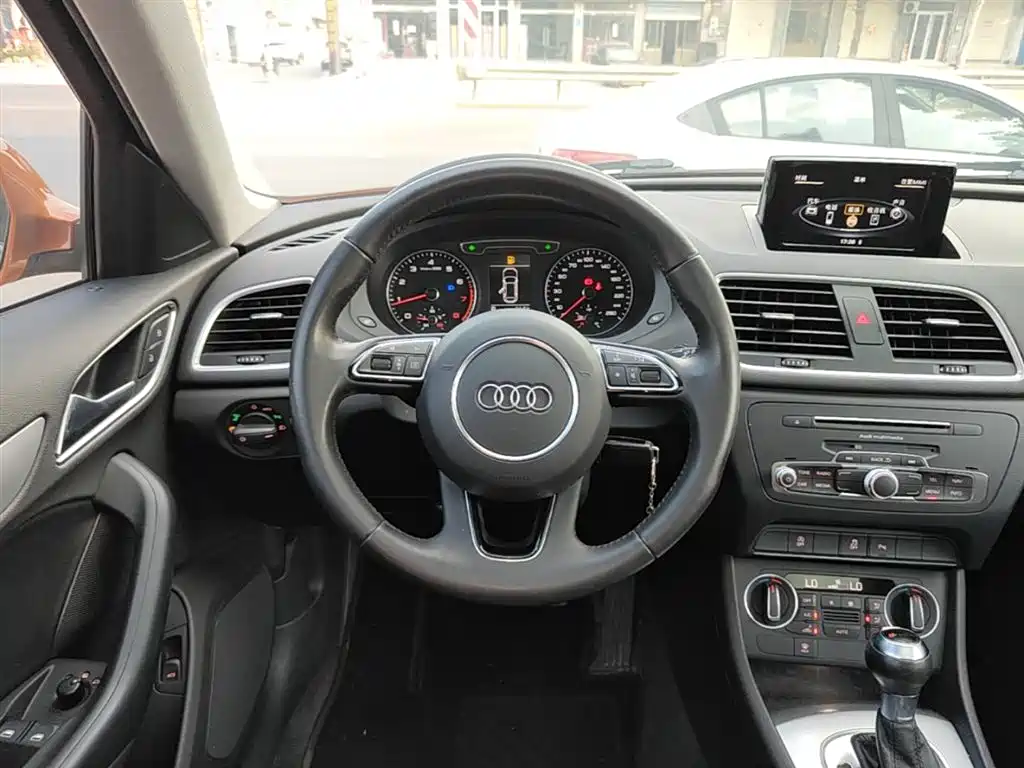 Audi Q3 2017 35 TFSI Fashion фото 11