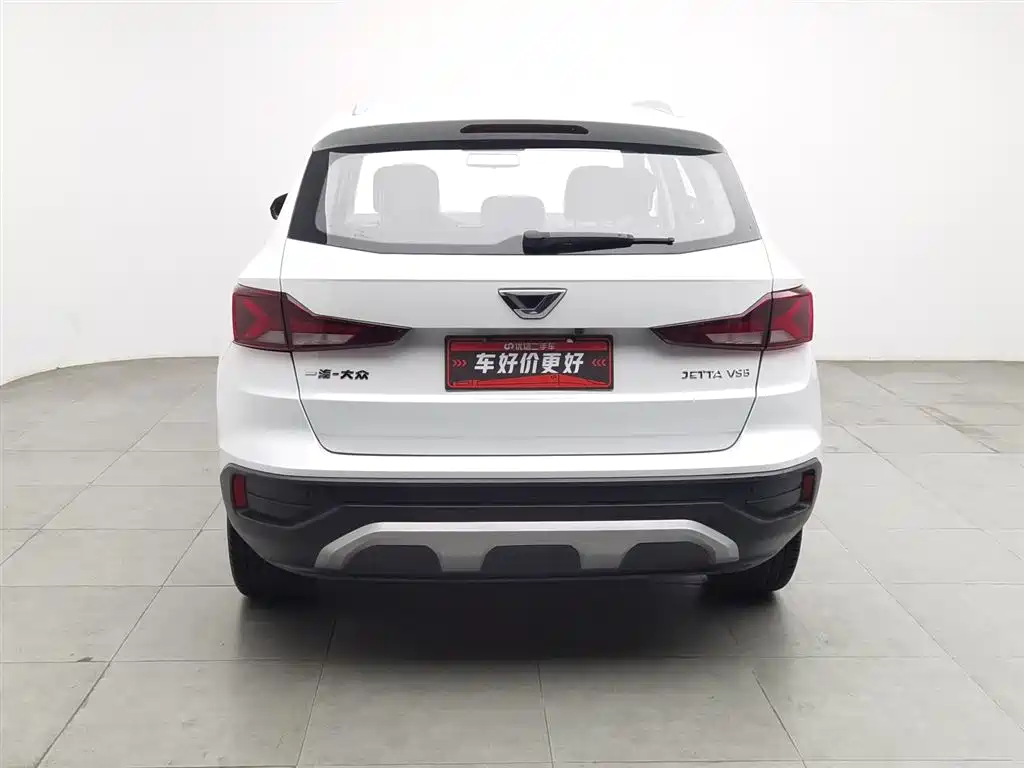 JETTA VS5