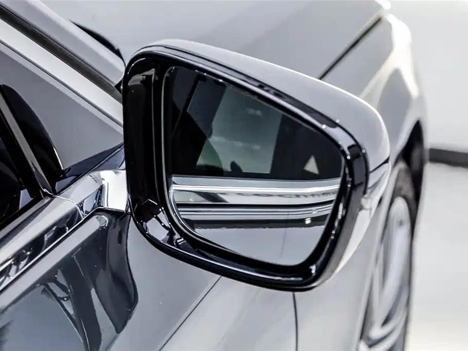 BMW 7 Series 2019 Facelift 740Li xDrive Executive Luxury Package фото 33