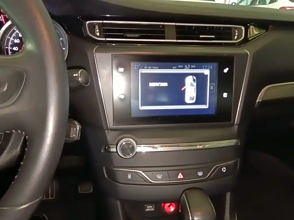 Peugeot 408 2016 1.6T Automatic Luxury Edition фото 13