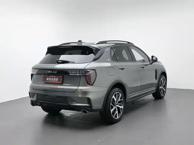 Lynk & Co 01 EM-P 2021 1.5TD PHEV Halo — фото 2