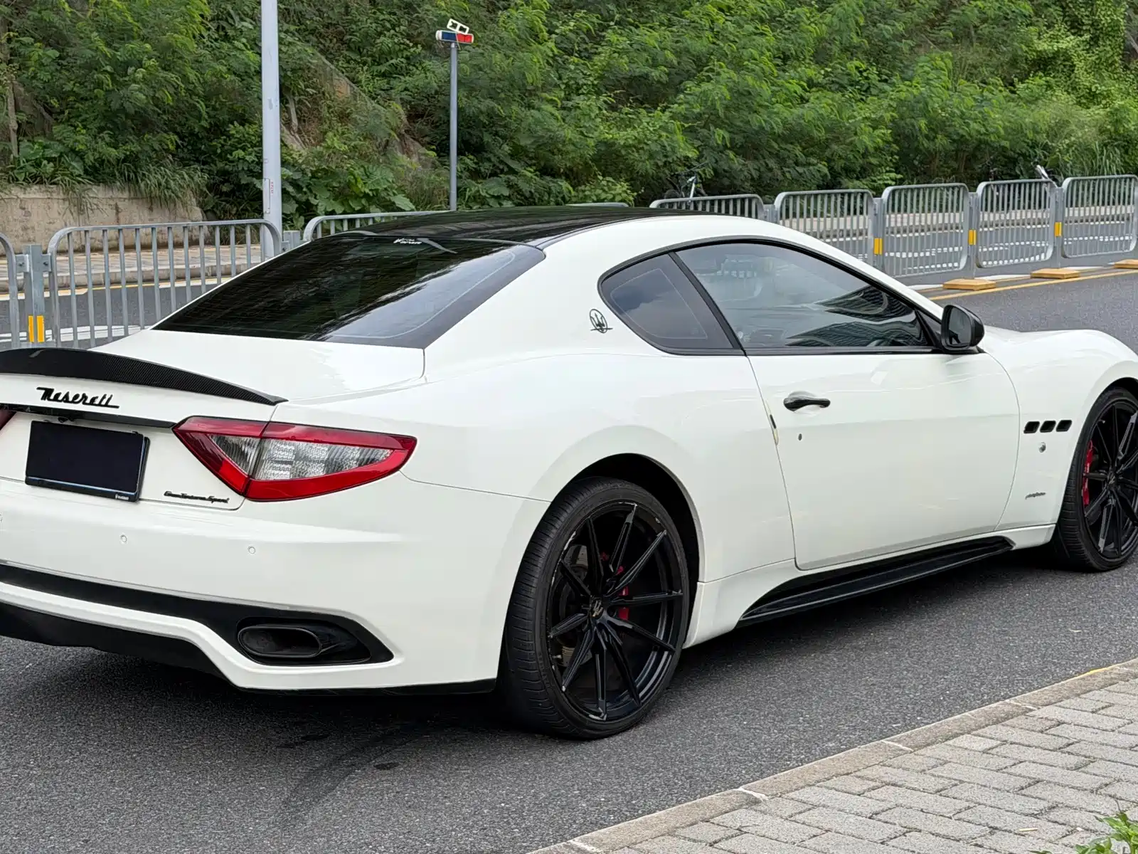Photo 5 - Maserati GranTurismo
