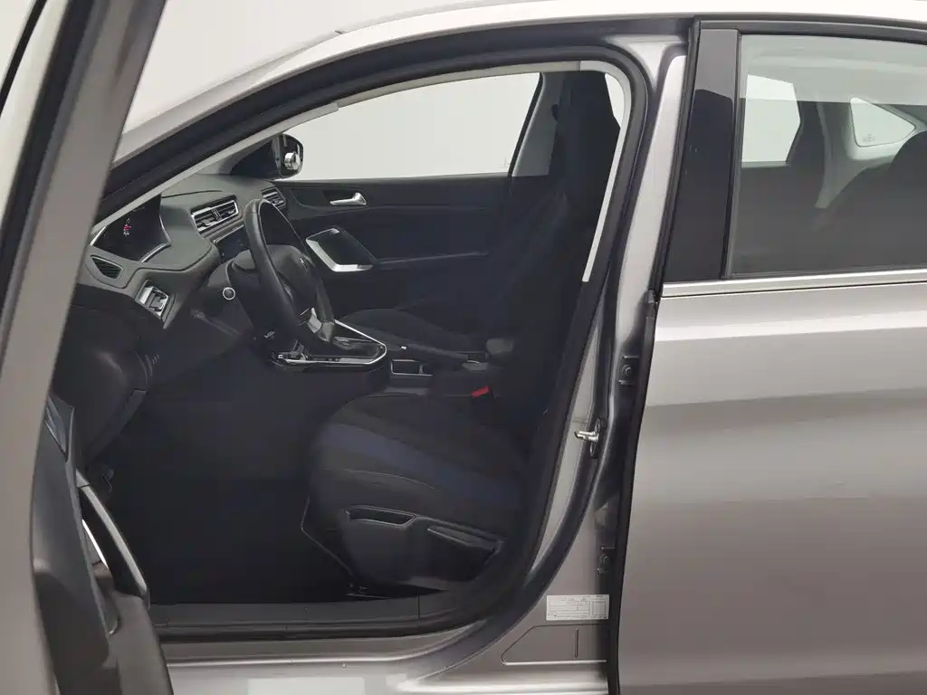 Peugeot 308 2018 2018 1.6L Auto Luxury Edition