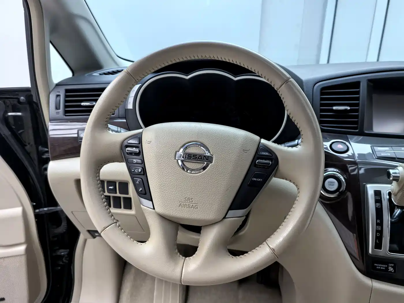 Nissan Quest 2015 3.5L SL фото 5