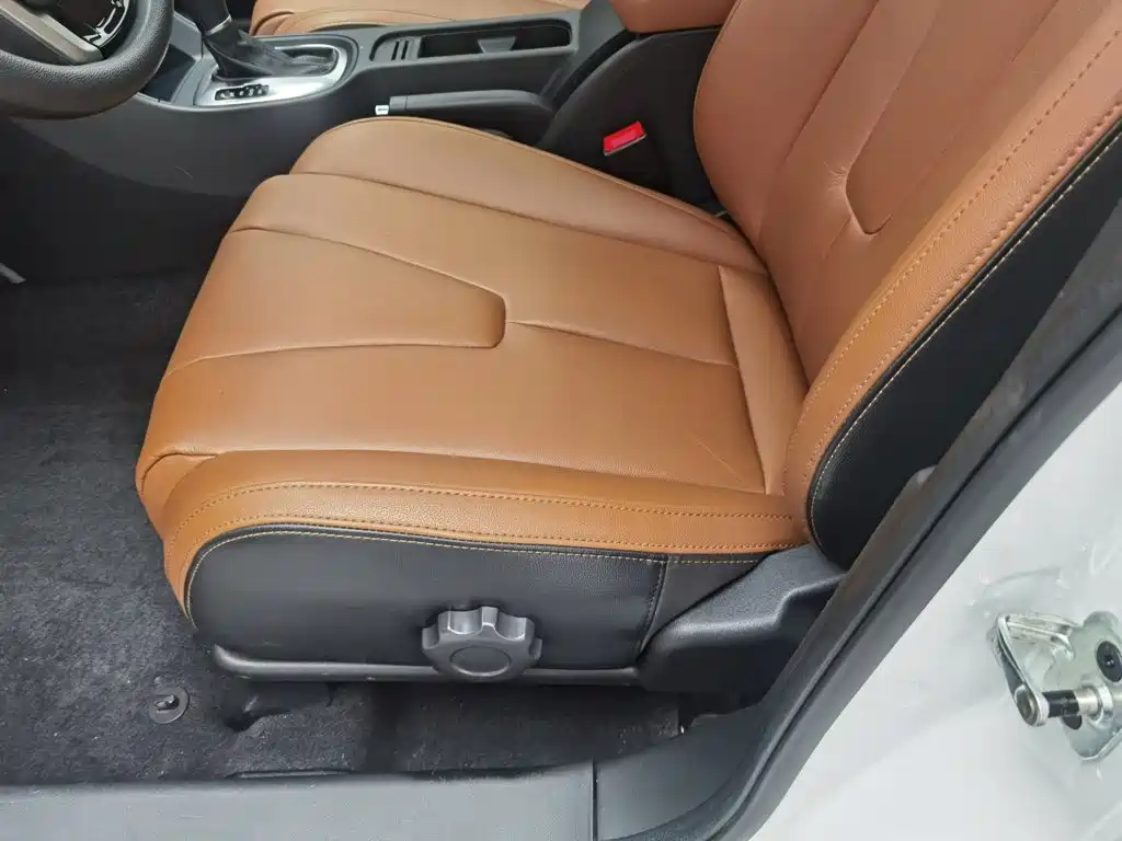 MG GT 2018 2016 Model 1.5L Automatic Premium Luxury Edition