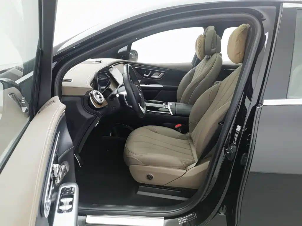 Mercedes-Benz EQE, миниатюра 10
