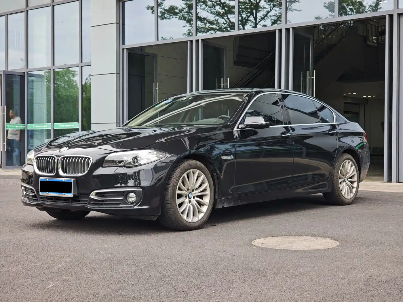 BMW 5 Series 2014 525Li Luxury Design Package