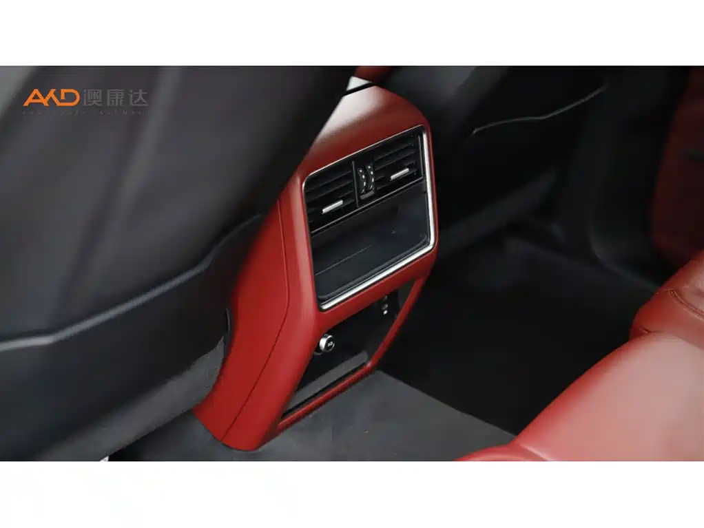 Porsche Cayenne New Energy 2021 Cayenne E-Hybrid 2.0T фото 9