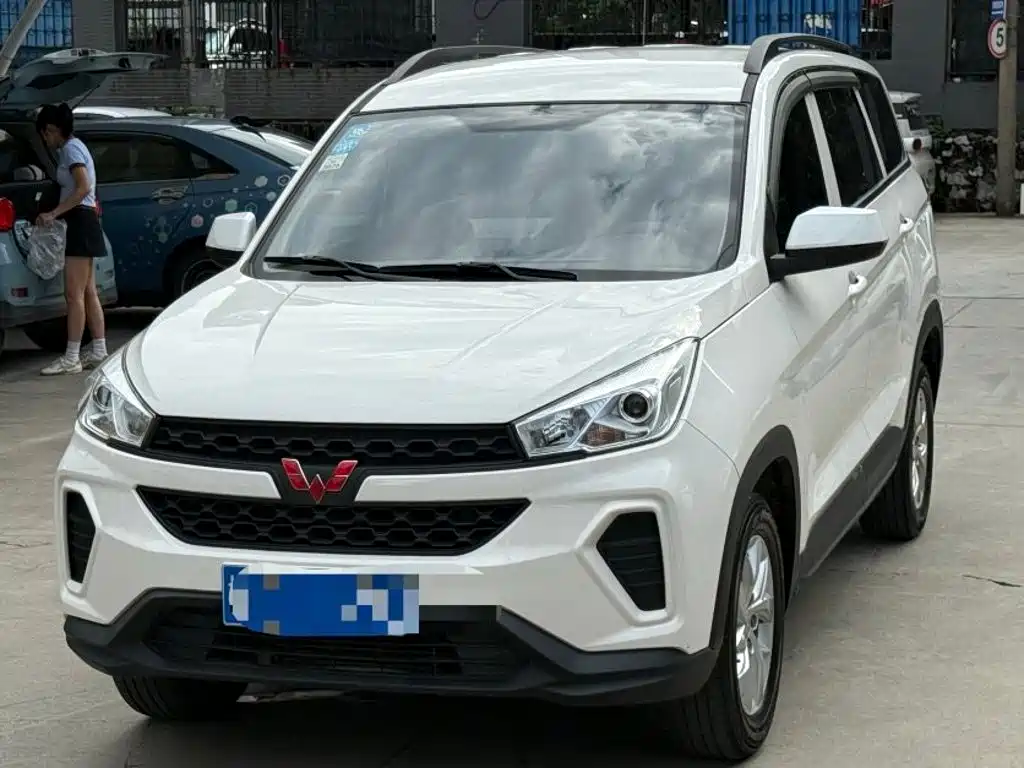 Wuling Motors Wuling Hongguang S3 2020 2019 1.5T Manual Standard Model China VI