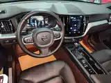 Photo 10 - Volvo XC60