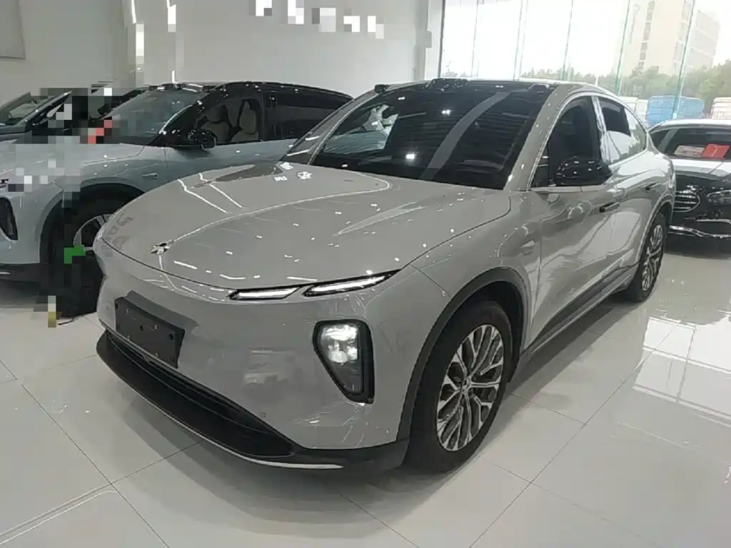 Фото 1 - NIO EC6