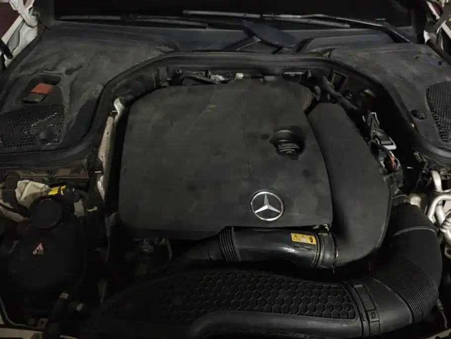 Mercedes-Benz E-Class 2020 E 300 L Sport Fashion Model фото 10