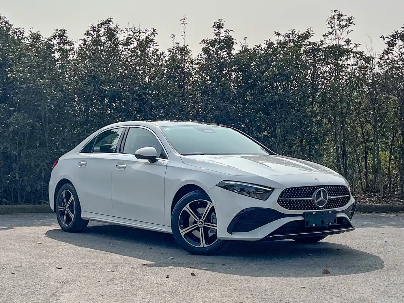 Mercedes-Benz A-Class 2025 Facelift A 200 L Fashion Edition фото 3