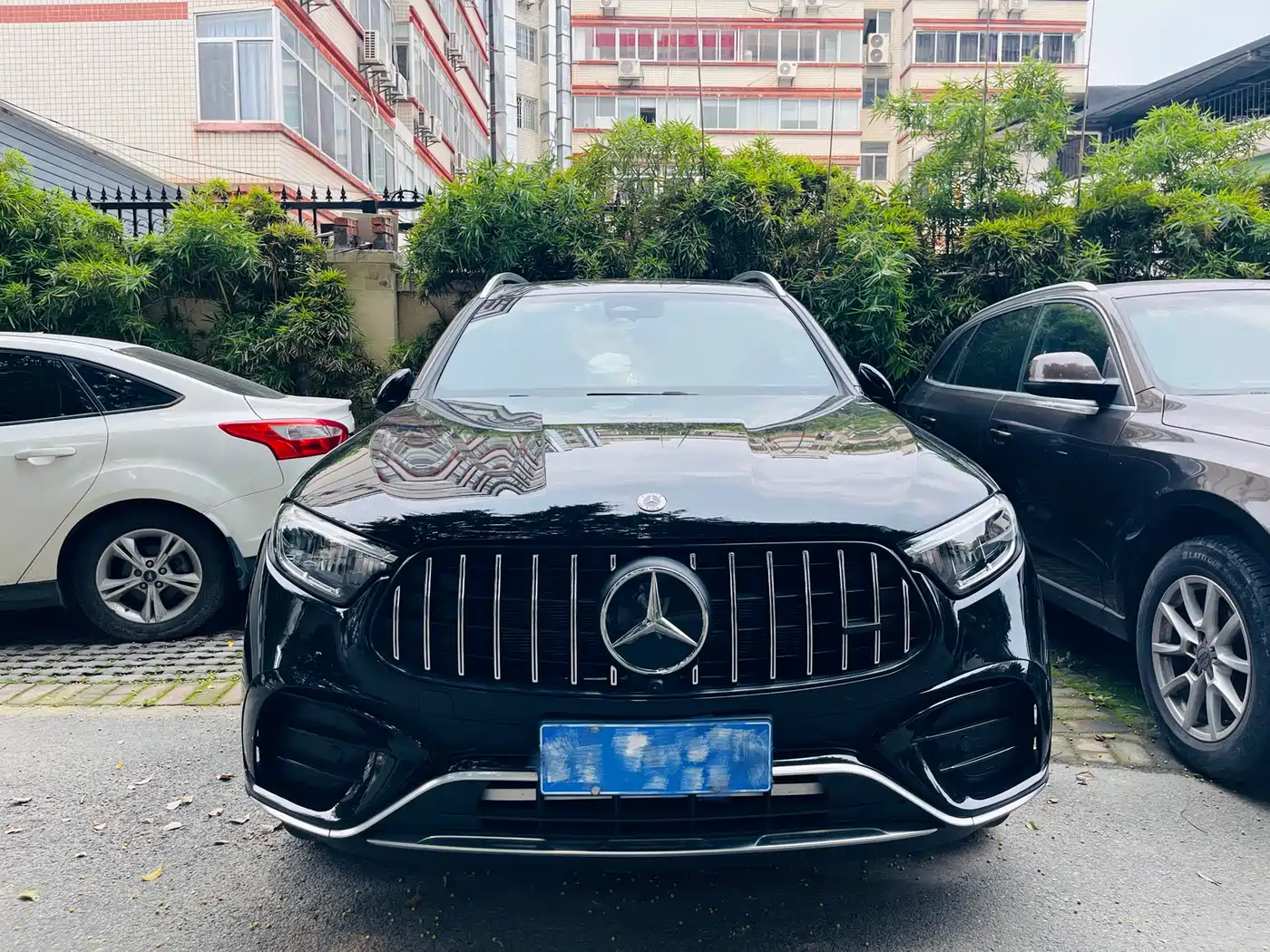 Mercedes-Benz GLC 2025 GLC 300 L 4MATIC Dynamic 5-seater фото 2