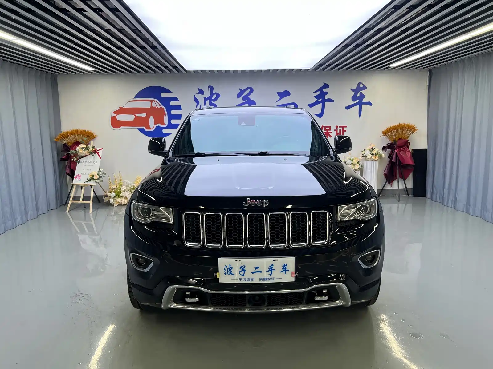 Фото 2 - Jeep Grand Cherokee (Import)