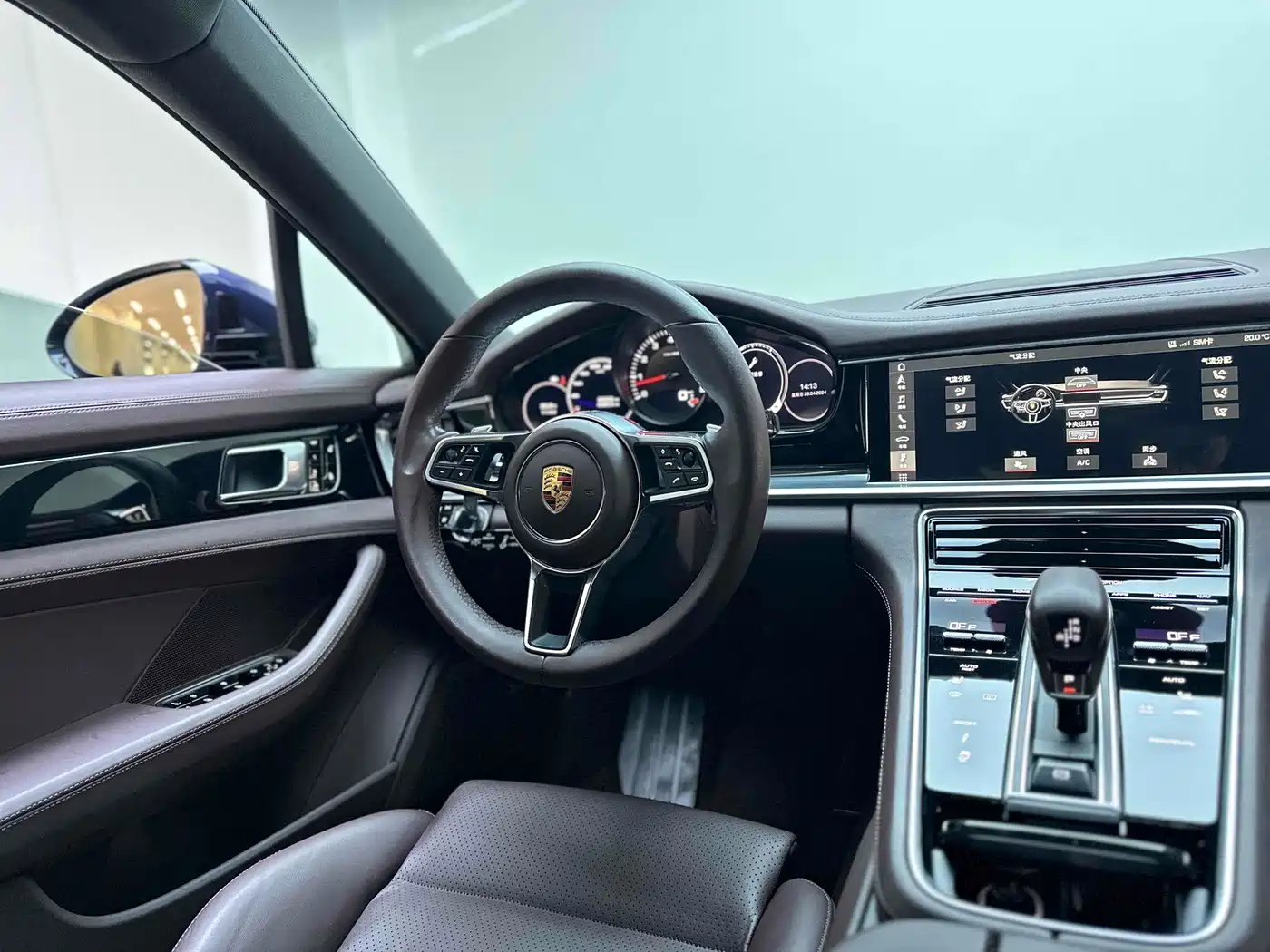 Porsche Panamera 2017 Panamera 3.0T фото 18