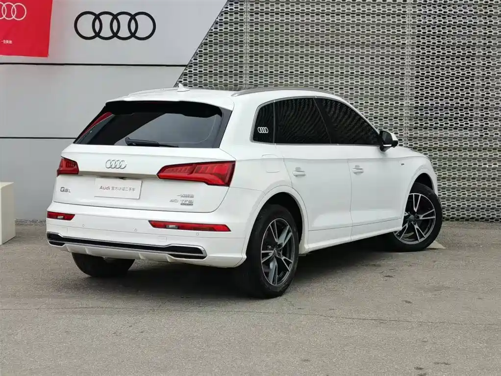 Audi Q5L 2018 40 TFSI Prestige Fashion (China V) фото 7