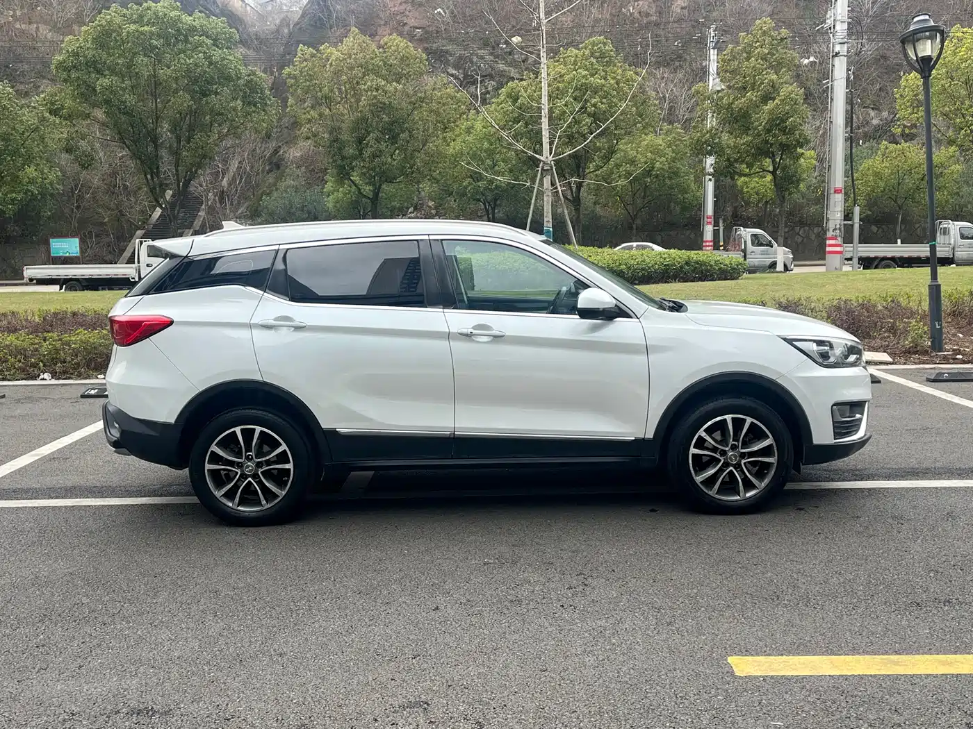 Hanteng Auto Hanteng X5 2018 2018 1.5T Manual Luxury