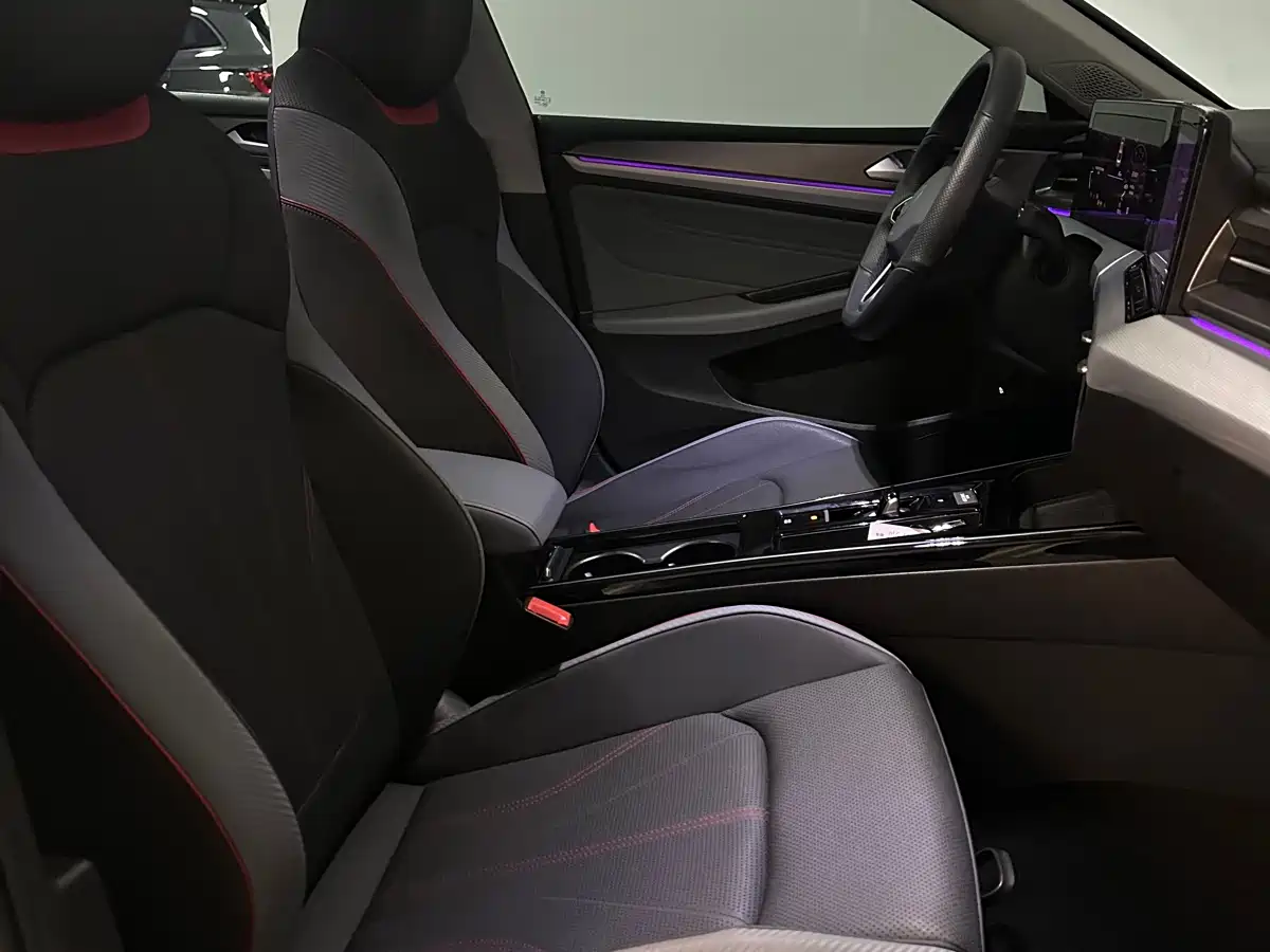Volkswagen Lamando 2023 Lamando L 280TSI DSG Cool Edition фото 9
