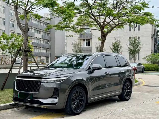 IDEAL CAR IDEAL ONE