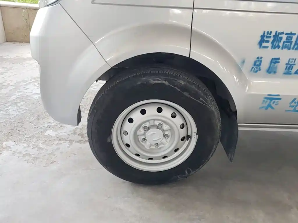 Dongfeng Xiaokang DFSK C32 2020 2019 1.5L Standard China VI DK15