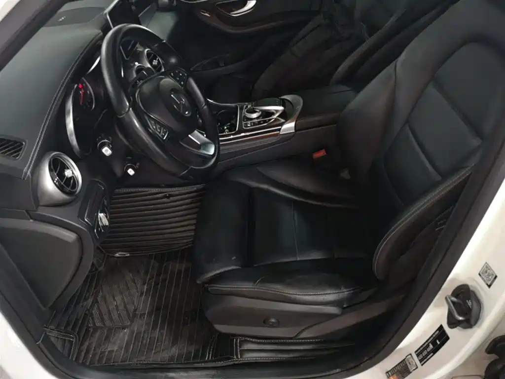 Mercedes-Benz GLC 2019 GLC 260 L 4MATIC Dynamic фото 15