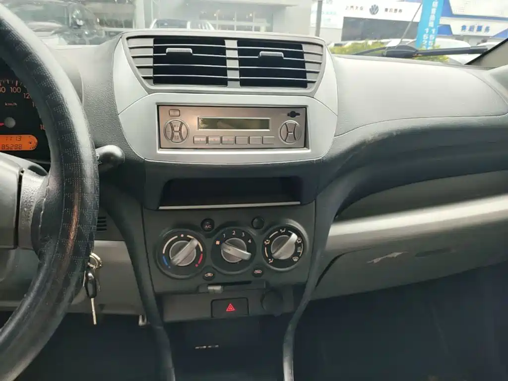 Suzuki Alto 2018 2013 Facelift 1.0L Manual Comfort