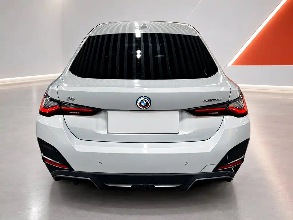 BMW i4 2023 2022 eDrive40