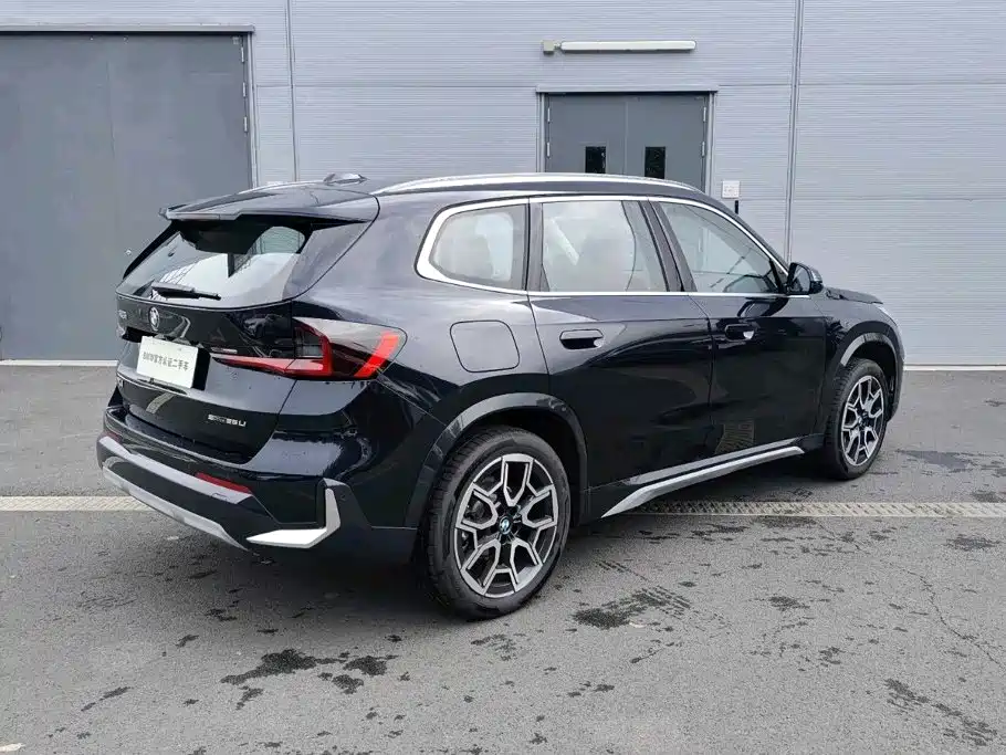 2026 BMW X1