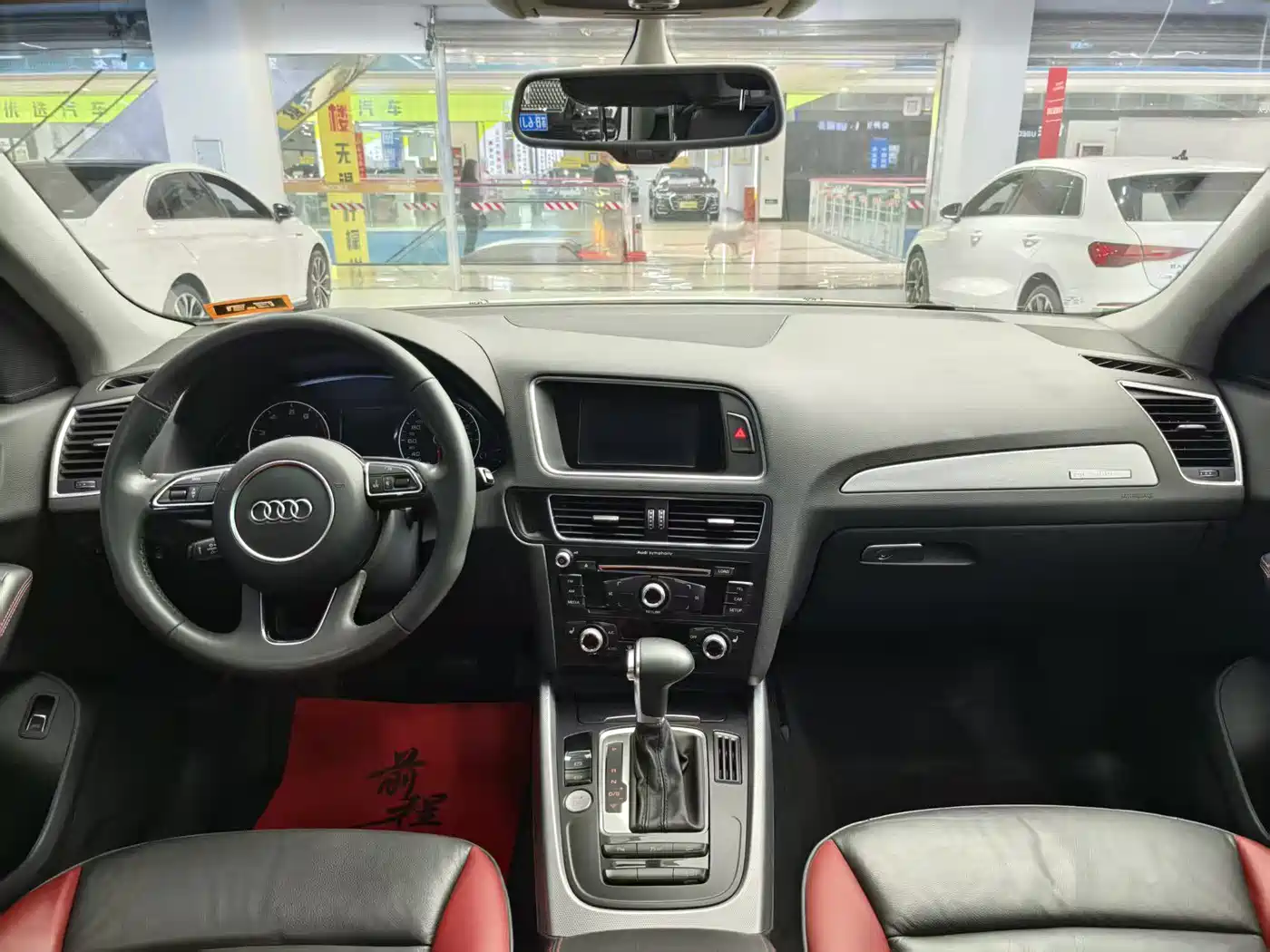 Audi Q5 2017 Plus 40 TFSI Technology фото 8