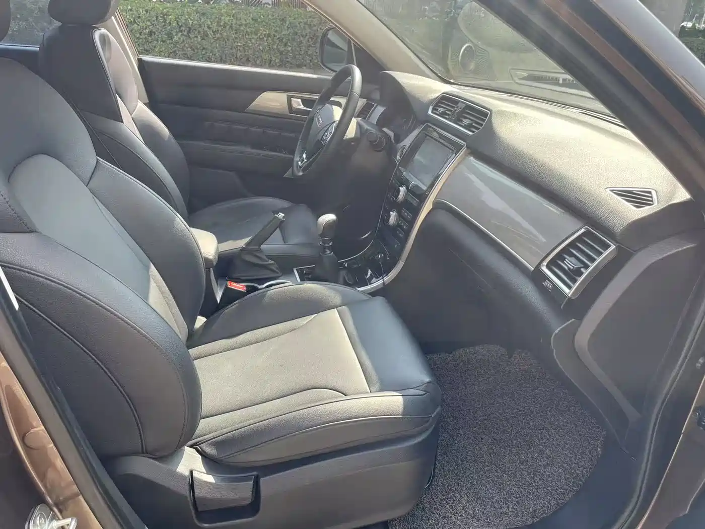 Haval H2 2014 1.5T Manual 2WD Elite Edition фото 9